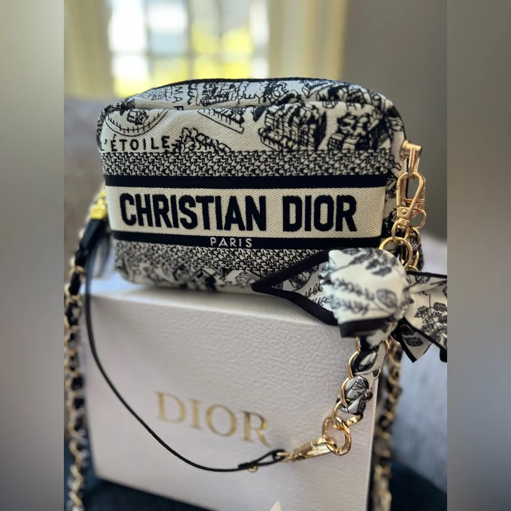 ❤️‍🔥Christian Dior GWP ⭐️ Embroidered Cosmetic Pouch/ beauty crossbody bag⭐️